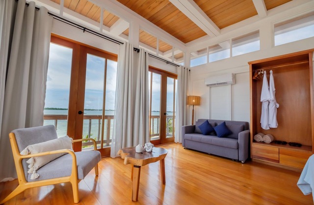 Tranquil Nature-Inspired Villa - Beach Front with Swimming Pool!