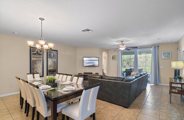 Tranquil Terrace - Family Friendly - 10 Minutes to Disney!