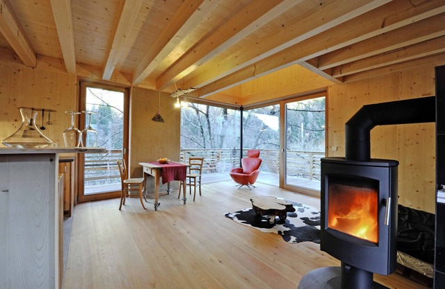 Tree house "Laugen Lodge" with Natural swimming pond