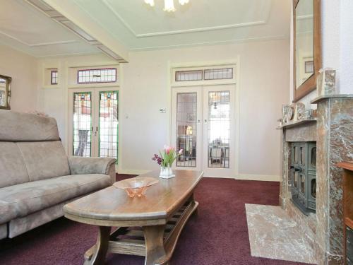 Trendy Countryside Stay, cleaning included