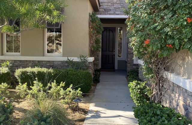 Trilogy (55+)Spacious, Open and Private Home (30+days)