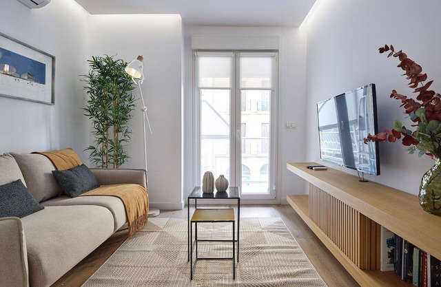Triunfo | The Rentals Collection