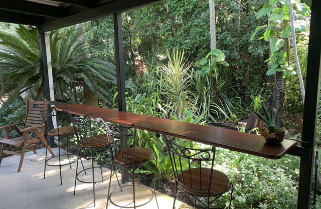 TROPICAL RETREAT- relax and unwind surrounded by tropical gardens with huge pool