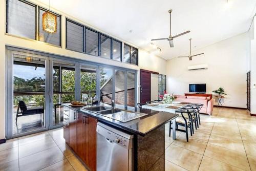 'Troppo' Darwin Designer Luxury Boutique Home