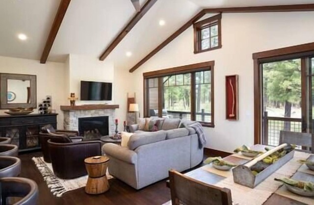 Truckee, CA Gray's Golf Course-Luxury 3bedroom!