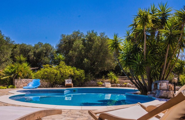Trullo Tartaruga with private pool and wifi