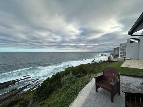 Tsitsikama Beach House