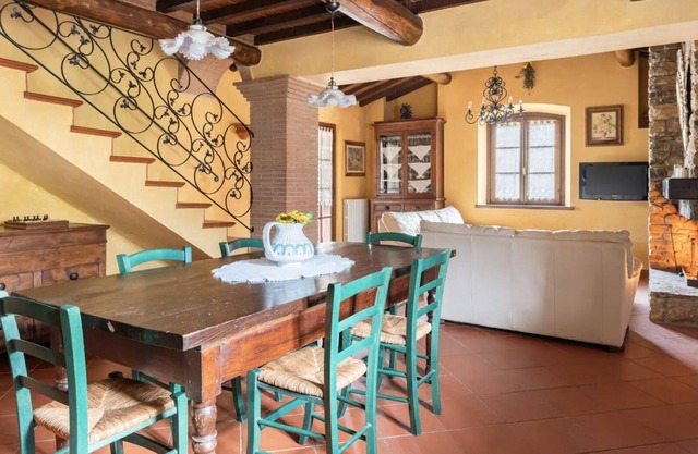 [Tuscan Villa] Fireplace, WiFi, Stream and Private Forest