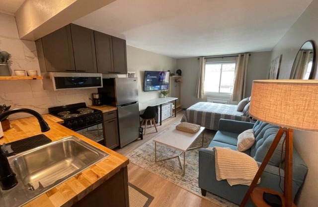 Twin Oaks Extended Stay Studio - 2817 Apt 12