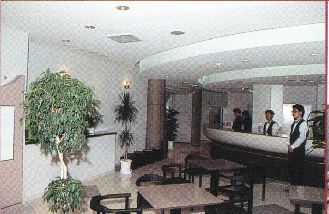 Twin room 2 semidouble beds smoking allowed/Kyoto Kyōto