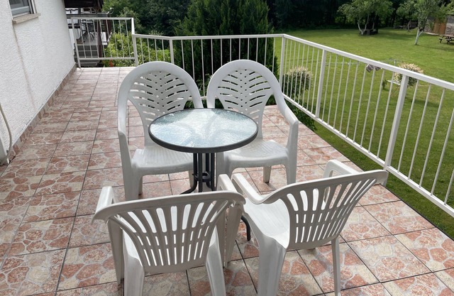 Two bedroom apartment with terrace Smoljanac, Plitvice (A-12345-d)