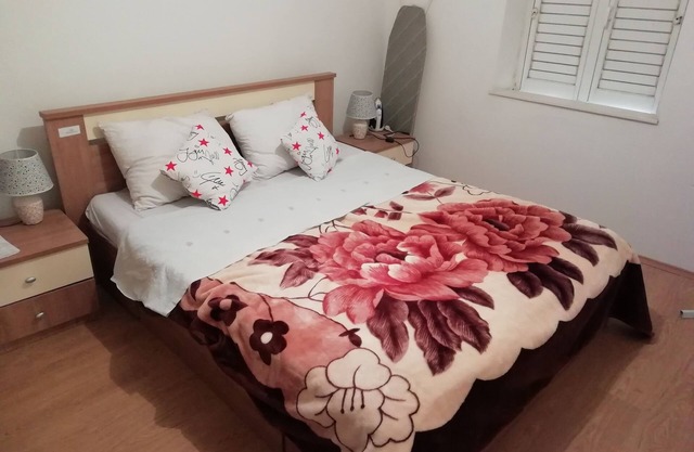 Two bedroom apartment with terrace Luka, Pelješac (A-16229-a)