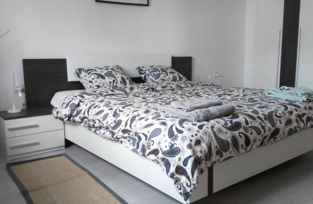 Two bedroom apartment with air-conditioning Vis (A-22544-a)