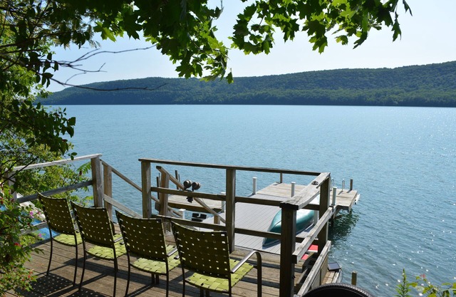 Two homes! Large Lake Property in Coop w/Pool & Dock!