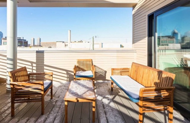 TWO Modern Penthouses on Mass by CozySuites