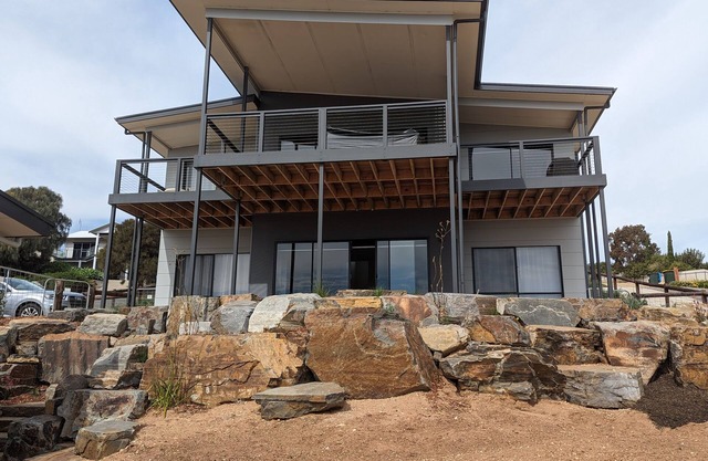 Two storey modern beach house with stunning views