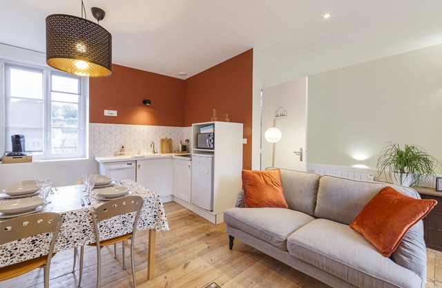 Un toit sous les Ifs - 2 chambres Laval