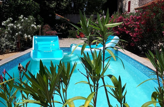 Une Parenthèse pour Deux