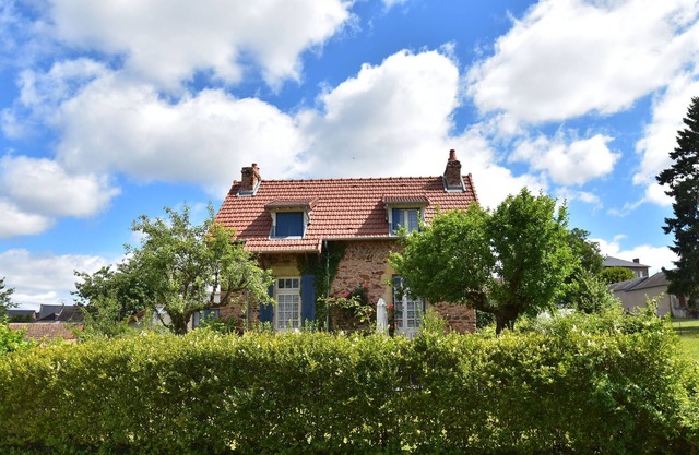 Unique holiday home in Saint-Honoré-les-Bains