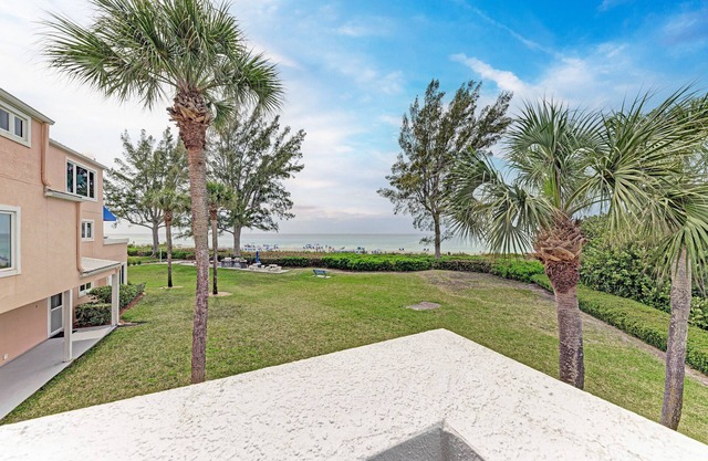 Unit #202 Sand Cay Beach Resort Gulf Front