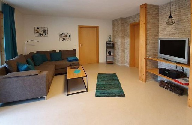 Untere Ferienwohnung, 70qm, Terrasse, 1 Schlafzimmer, max. 3 Personen