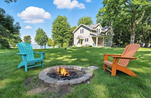 Updated Door County Lake House | Sunsets, Fire Pit, Family-Friendly