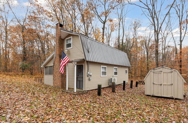 Updated secluded cabin, w/ firepit, surrounded by acres of Allegheny Nat Forest