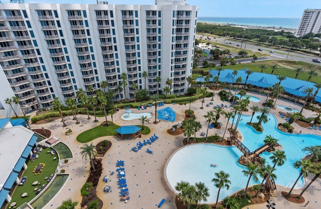 Upscale Florida resort with Gulf views, beach access, pools, & modern amenities