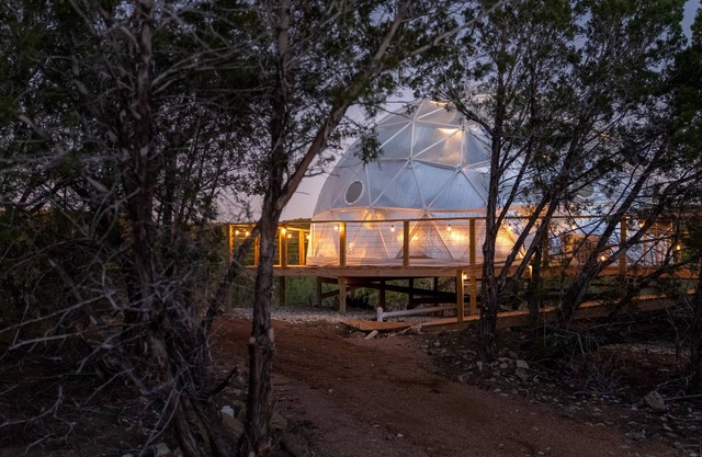 Upscale Stargazing Dome Luxury Stunning Mountain View Loving Heart Retreats n