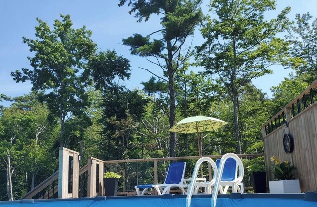 Urban Oasis w/ Heated Pool & Hot Tub & 3 Tier Deck