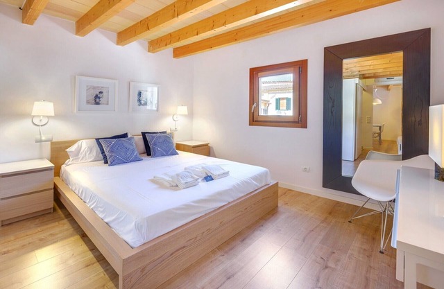 URBAN SUITES 3 PALMA STANDARD TI/75