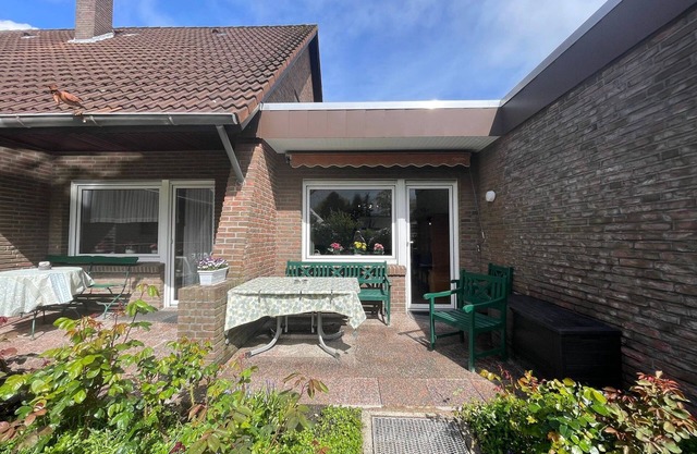 Vacation apartment 2 - Holiday apartments Hus int Dörp, 15089