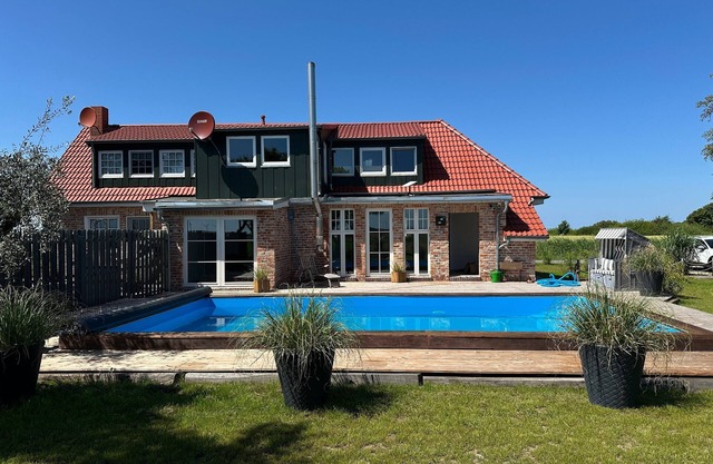Vacation home for 4 guests with 85m² in Norden (297401)