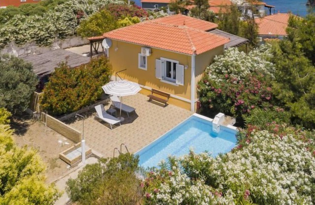 Vacation home Giallo in Samos Town - 4 persons, 1 bedrooms