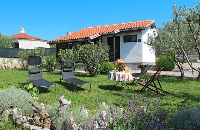 Vacation home Gloria by Interhome