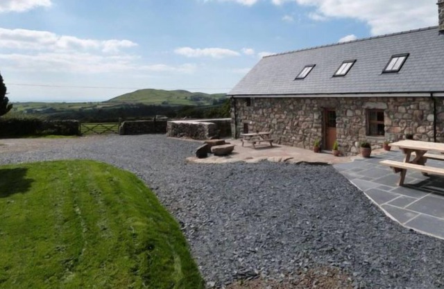 Vacation home Opgewonder in Tywyn - 6 persons, 3 bedrooms