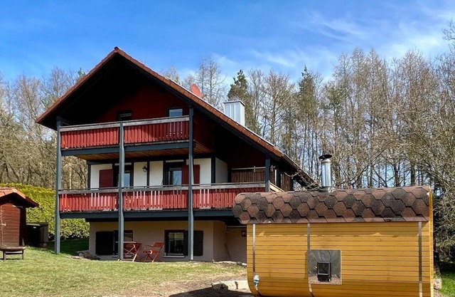 Vacation home "Rhöner Wohnen" - vacation home, shower or bath, WC, 2 bedrooms