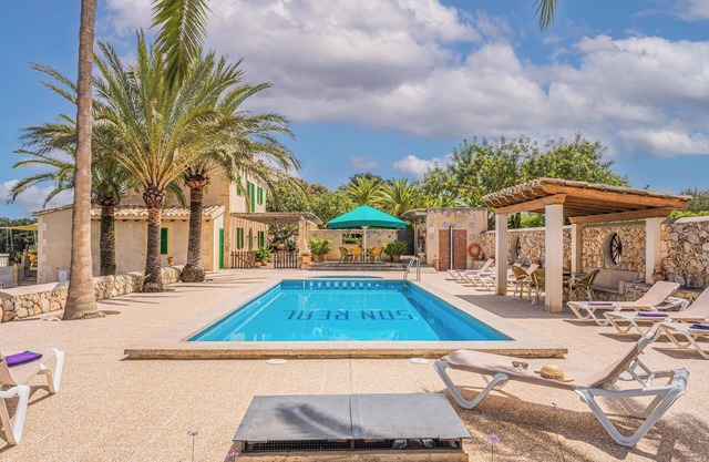 Vacation Home "Son Real" with Mountain View, Pool, Wi-Fi, Terrace & Garden