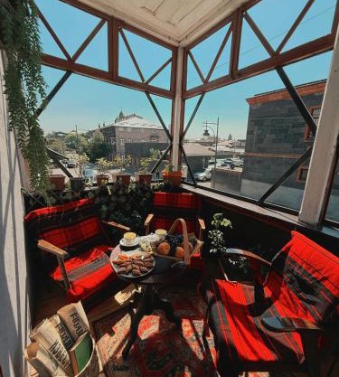 Vardis Guesthouse