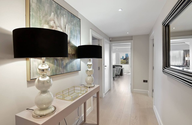 Vauxhall Bridge Road by Aeria Apartments