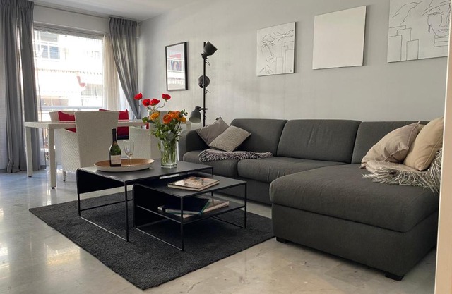 Very Central apartment with Terrace