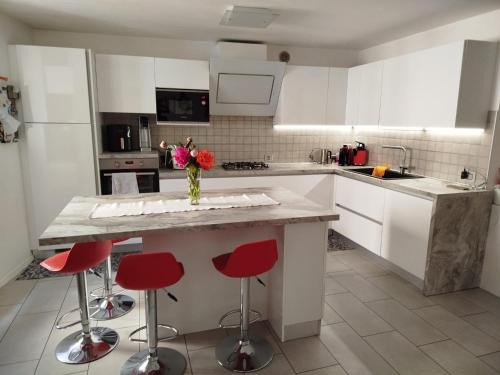 Vezzano Home