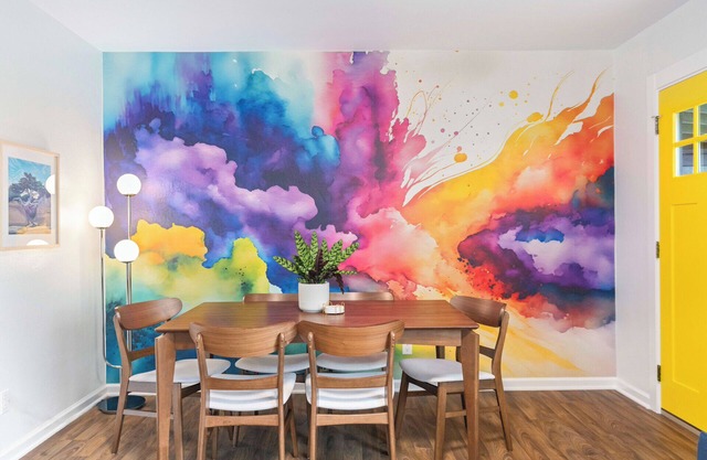 Vibrant Parkside Retreat -Newly Renovated, Hot Tub & Walkable to Downtown!