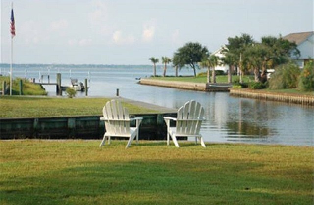 View of Intracoastal waterway, private dock water access to Morehead City, NC