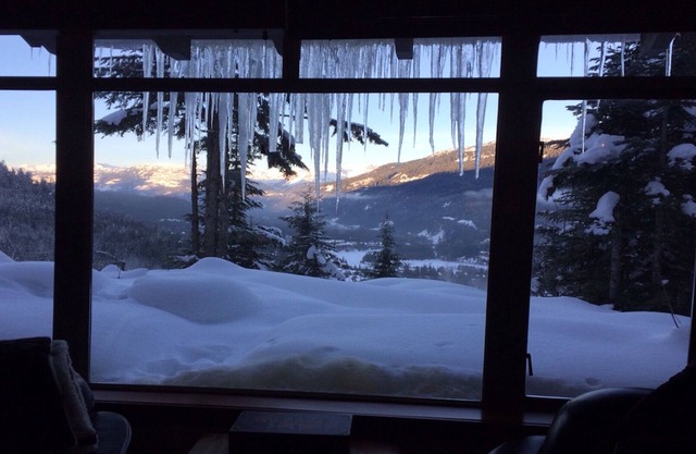 -View, View And More View!-Super Quiet Getaway!-