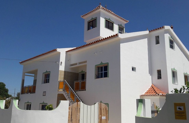 Vila Laranja, the house with the tower. On the sunny coast of Portugal!
