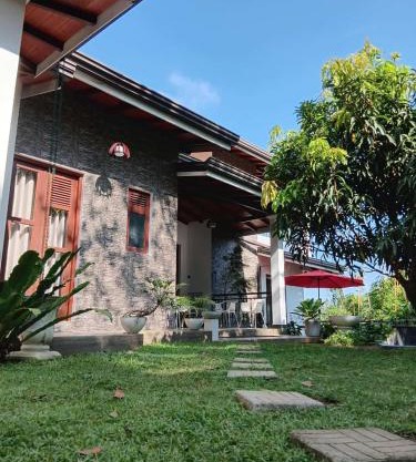 Villa 369
