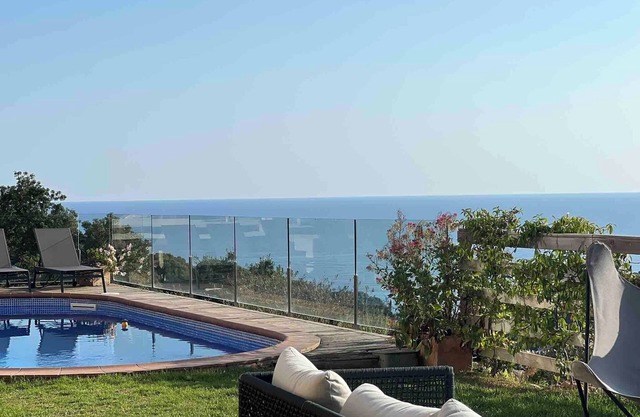 Villa '8 Couchages Piscine Vue Mer' with Sea View, Wi-Fi and Air Conditioning