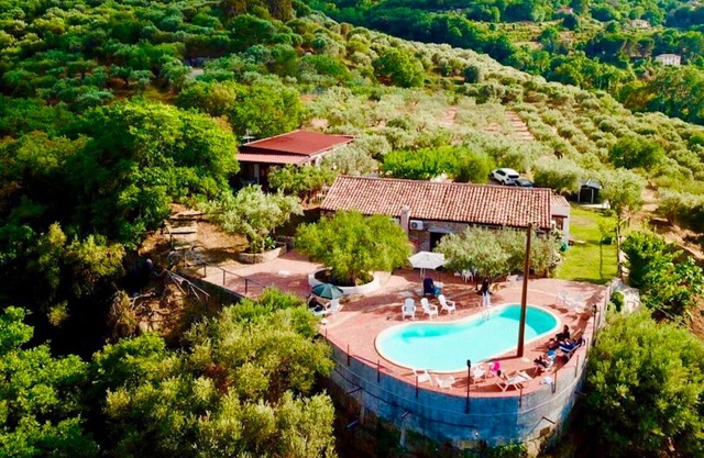 Villa Ale just is 5 min from the sea with pool on the Capo d'Orlando hills