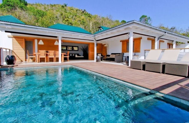 Villa Anakao | Near Ocean - Located in Tropical Saint Jean with Private Pool